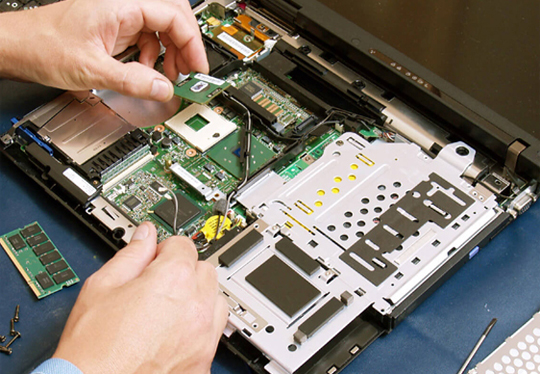 Manutenção: Preventiva e corretiva de computadores e notebooks...